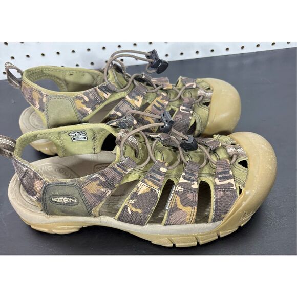Keen Green Camo Newport Waterproof H2 Men\'s Size 8 US Women\'s Size 10